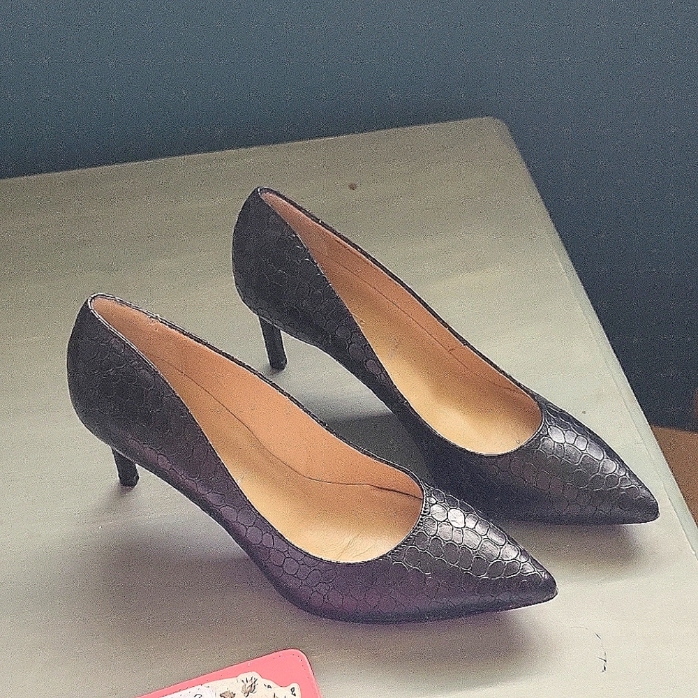 NWOT Ron White Black Patent Leather Pumps 39